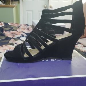 Elegant Black Strappy Wedge Sandals